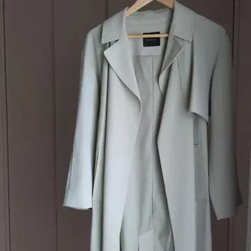 ROSSO 라이트 그린 트렌치코트