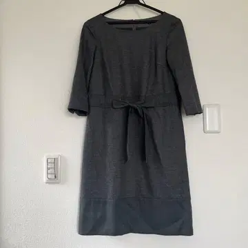 23구 그레이 원피스