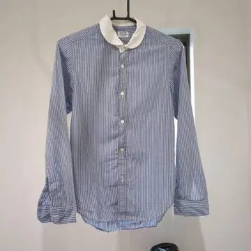 K&TH 스트라이프 긴팔 셔츠 xs 사이즈