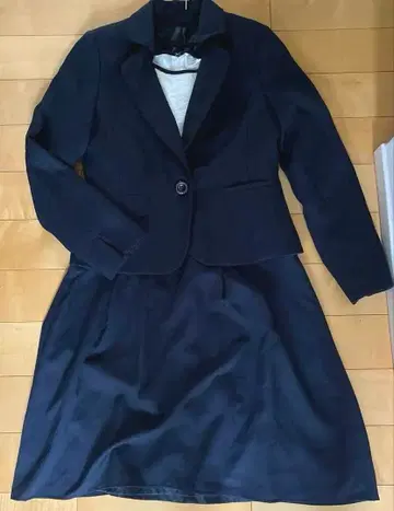 네이비 원피스 수트 자켓 포함