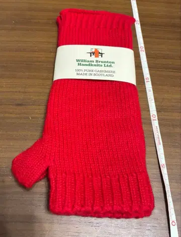 William Brunton 빨간색 캐시미어 미튼