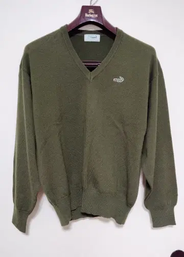 새상품급 일본제 크로커다일 모 100% 멋쟁이 스웨터 L