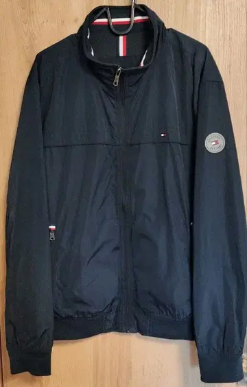 Tommy Hilfiger 네이비 윈드브레이커 자켓 L