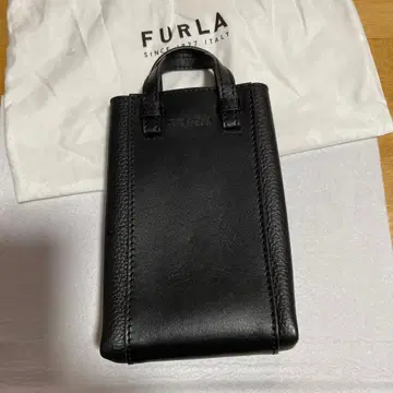 FURLA 블랙 가죽 백