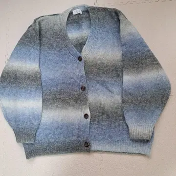 그라데이션 블루 니트 가디건