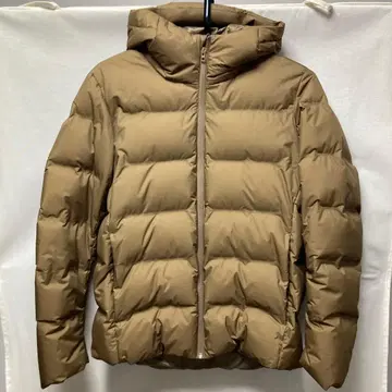 [ 새상품급 ] 유니클로 UNIQLO 심리스 다운 파카 M