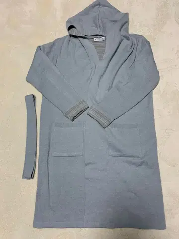 HIROKO KOSHINO KOTSUIKI 후드 부착 롱 가디건