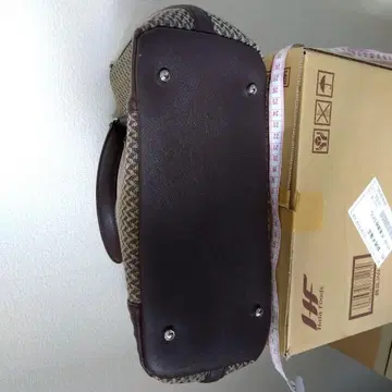 브라운 헤링본 숄더백