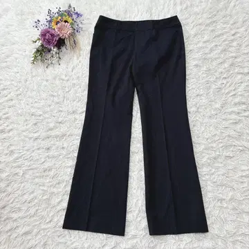 새상품급*any SiS 플레어 팬츠 센터 프레스 슬랙스 오피카지 블랙