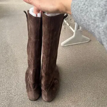 브라운 스웨이드 롱 부츠 파비오 루스코니