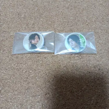 마스다 토시키 캔뱃지 2점 b