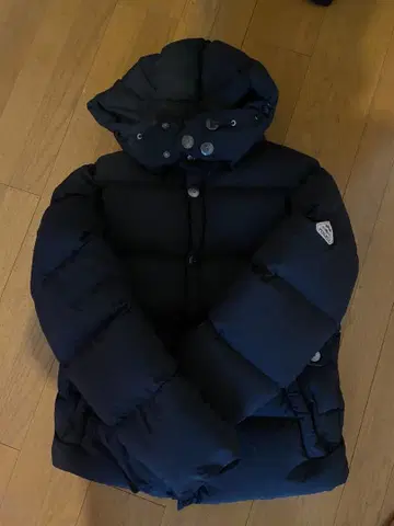 PYRENEX FRS 블랙 다운 자켓