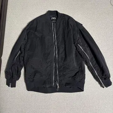 ZARA 블루종 자켓 충전솜 블랙