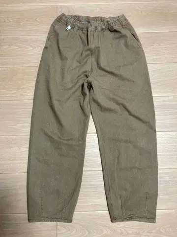 어퍼 필드 원 컬러 데님 팬츠 nfpf6 어퍼 필드 원