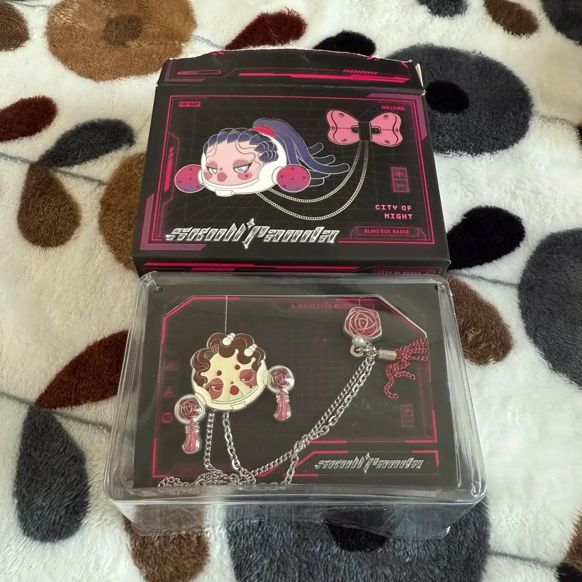 Pop Mart Skullpanda City of Night Chain Pin Badge Dancer