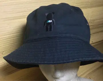 아토모스 베어브릭 윈드앤씨 바게트 햇 모자