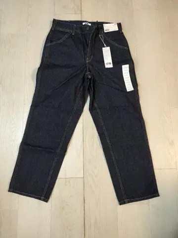 UNIQLO U 와이드 핏 테이퍼드 청바지 30/76cm