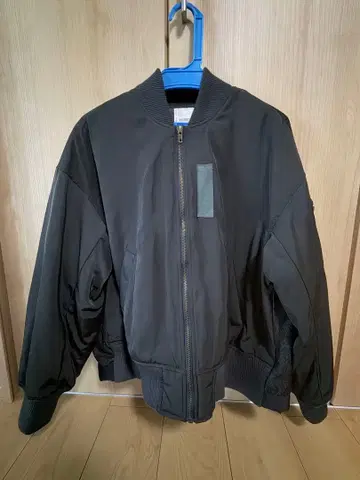 MA-1 스타일 자켓 블랙