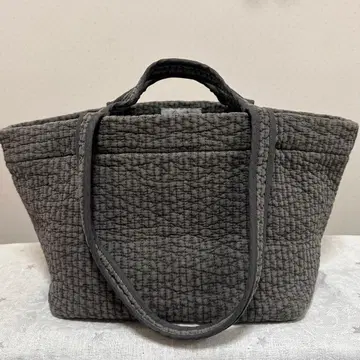 비오는날 정원 다크 그레이