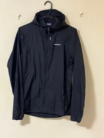 patagonia 후디니 나일론 자켓 블랙 사이즈 S