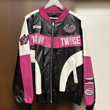 TWICE 바시티 자켓