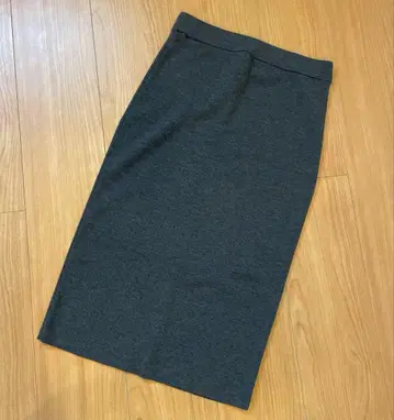 새상품급 [ 24SS ] plage Knit Tight 스커트 36