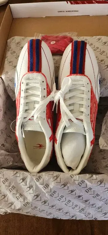 DRAGON BEARD 스니커즈 28cm 미사용 새상품