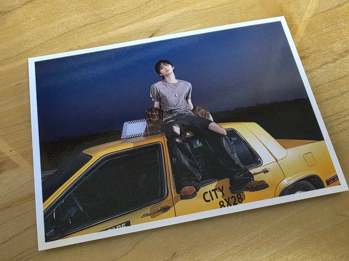 Boynextdoor Ediya postcard: Taesan