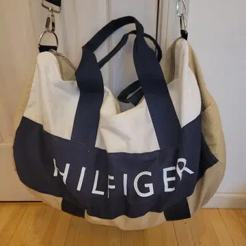 TOMMY HILFIGER 캔버스 보스턴 백