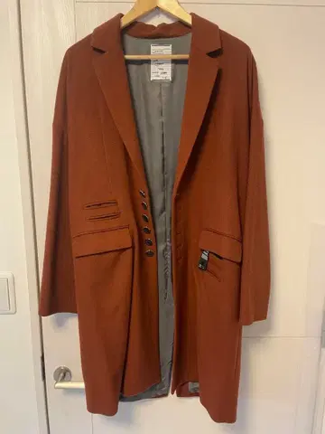 SHAREEF 브라운 체스터 코트