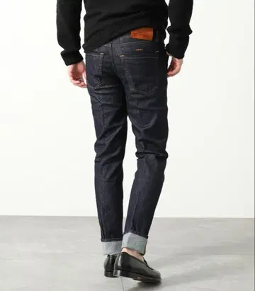 새상품급 YCHAI 이카이 데님 팬츠 PANATELA 파나테라 31