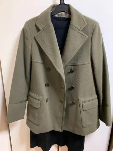 Corinne Sarrut 올리브 그린 피 코트 38 일본제