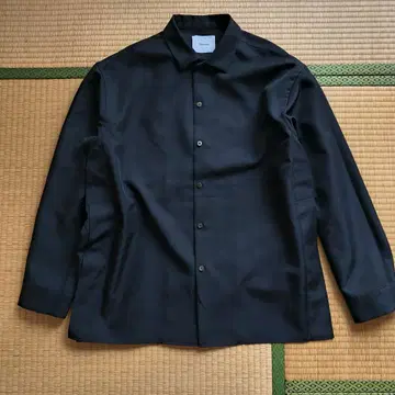 [ STERNBERG ] 블랙 긴팔 셔츠