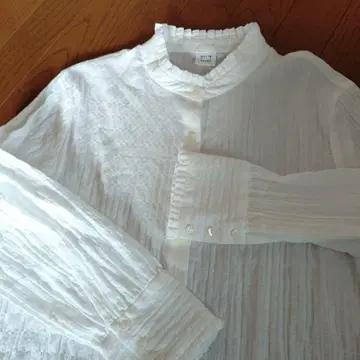 뷔르데사봉 화이트 블라우스