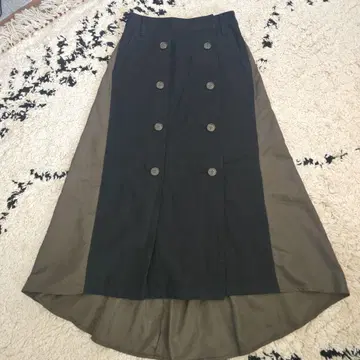 이종 소재 랩 스커트