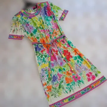 새상품급 레오나르 꽃무늬 원피스 M 패드 포함