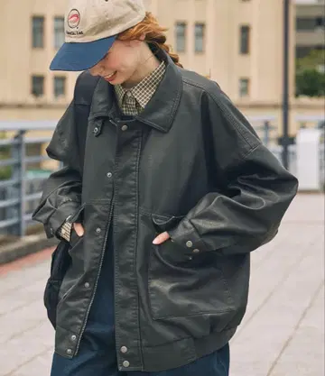 MN.L 블랙 가죽 자켓