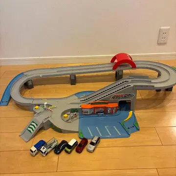 토미카 고속도로 활기찬 드라이브 완구