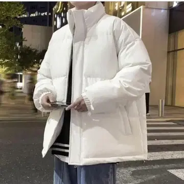화이트 다운 자켓 XL 사이즈