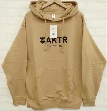 새상품 미사용 정가 13,200엔 68&BROTHERS AKTR 맨투맨