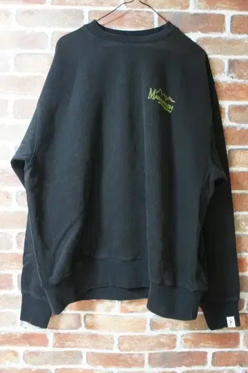 마나스태쉬 트윈피크스 콜라보 맨투맨