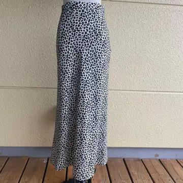 레오파드 무늬 플레어 스커트