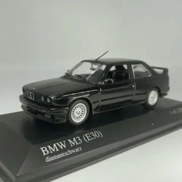 BMW M3 (E30) 미니 챔피언스 1/43