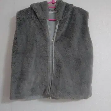 베아트리스 그레이 보아 후드 부착 베스트