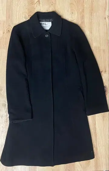 MHL 블랙 심플 코트 스탠 칼라 마가렛호웰 M