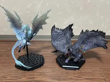 몬헌 이카나 고아 마갈라 2체 세트