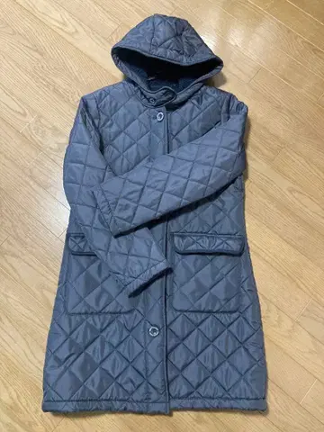 퀼팅 후드 부착 코트