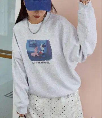 PUBLUX 미니 포토 프린트 크루넥 맨투맨