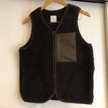 MACKINTOSH PHILOSOPHY 다크 브라운 플리스 베스트 38