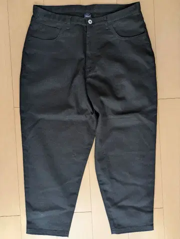 [ 미사용 ] APPLEBUM 루즈 컬러 테이퍼드 팬츠